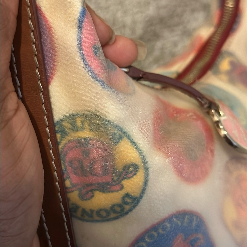 Y2K Vintage Dooney and Bourke Canvas Coated Small Shoulder Bag - Picture 9 of 16